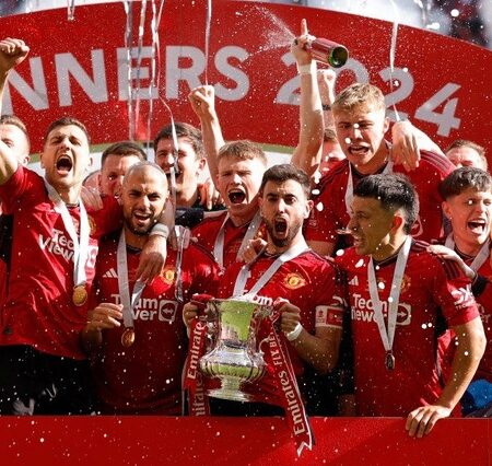 Manchester United se enfrenta a Leicester City en la FA Cup