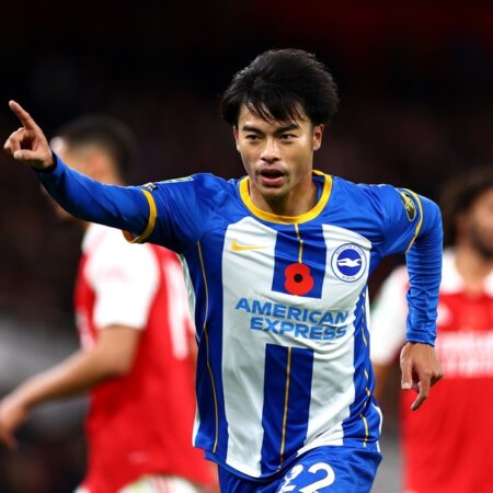 Al-Nassr prepara oferta millonaria por Kaoru Mitoma del Brighton