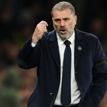 Derrota del Tottenham en Europa League, Postecoglou Decepcionado con el Rendimiento Ante el AZ