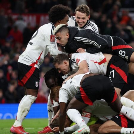 Manchester United eliminado de la FA Cup por el Fulham en penaltis