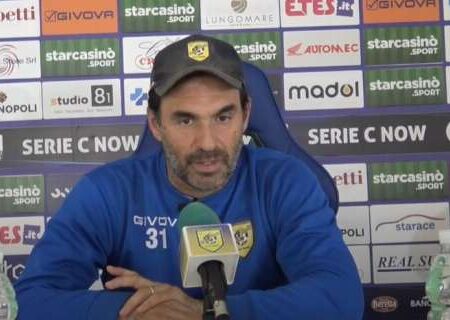 Elogios de Novellino para Pagliuca y la temporada del Juve Stabia