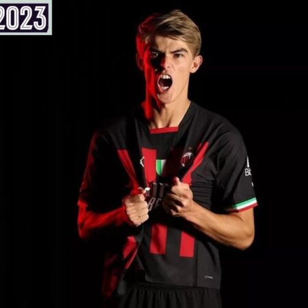Charles De Ketelaere: Goles y Asistencias en Bérgamo Superan su Etapa en Milán