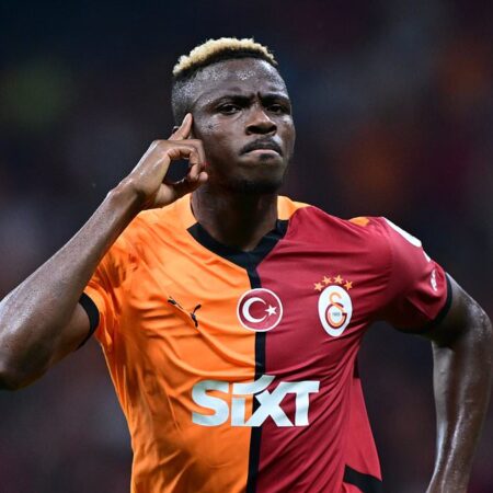 Osimhen: La partida de ajedrez entre Nápoles y Galatasaray por su fichaje