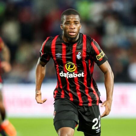 El Bournemouth Rechaza la Oferta de Cesión del Lyon por Hamed Junior Traoré