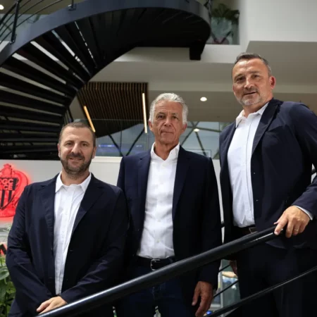 OGC Nice Sporting Director Florian Maurice Reflects on a Challenging Transfer Window