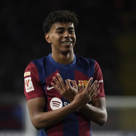 El Barcelona Recibe al Valencia en un Estadio Pequeño con la Incertidumbre de la Lesión de Yamal