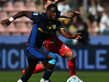 Parma lidera al Spezia 2-1 al descanso en la Coppa Italia