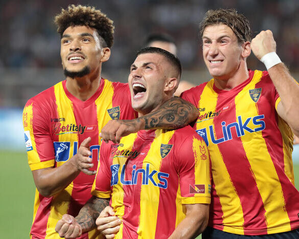 Lecce Indomable: El Empate de Camarda Contra la Mala Suerte