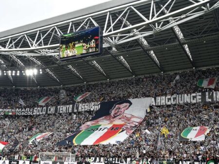 Allegri regresa al Stadium: La Curva Sud lo recibe con un emotivo homenaje