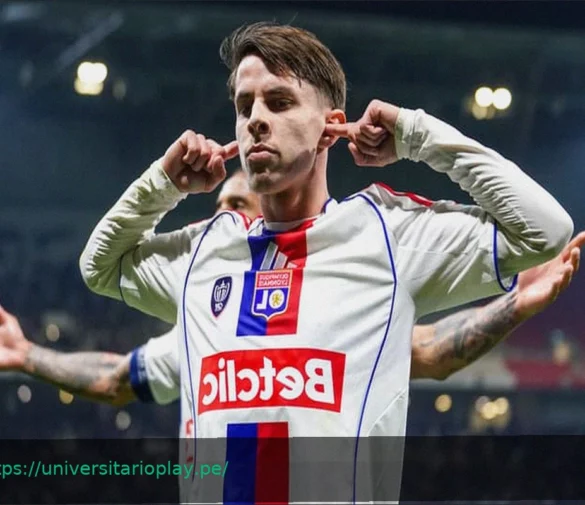 El OL Asegura a Su Nueva Promesa: Rémi Himbert Firma su Primer Contrato Profesional