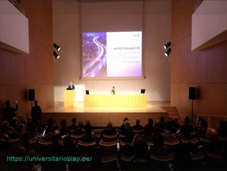 El Mercado Automovilístico Italiano Gira Hacia los Híbridos (51%) y el Alquiler: Un Nuevo Modelo de Consumo