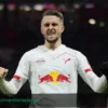 Christoph Baumgartner elogia al joven talento marfileño Yan Diomande (19) mientras el RB Leipzig se acerca al regreso a Europa