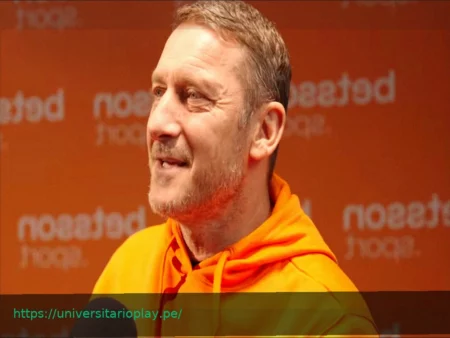 Totti revela detalles sobre su icónico «cucchiaio», su relación con De Rossi y la patada a Balotelli