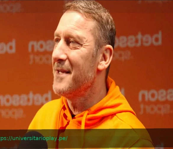 Totti revela detalles sobre su icónico «cucchiaio», su relación con De Rossi y la patada a Balotelli