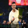 Chivu: El Bello del Debutante