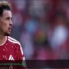 Chivu ve a Jones devastador como McTominay en el Napoli